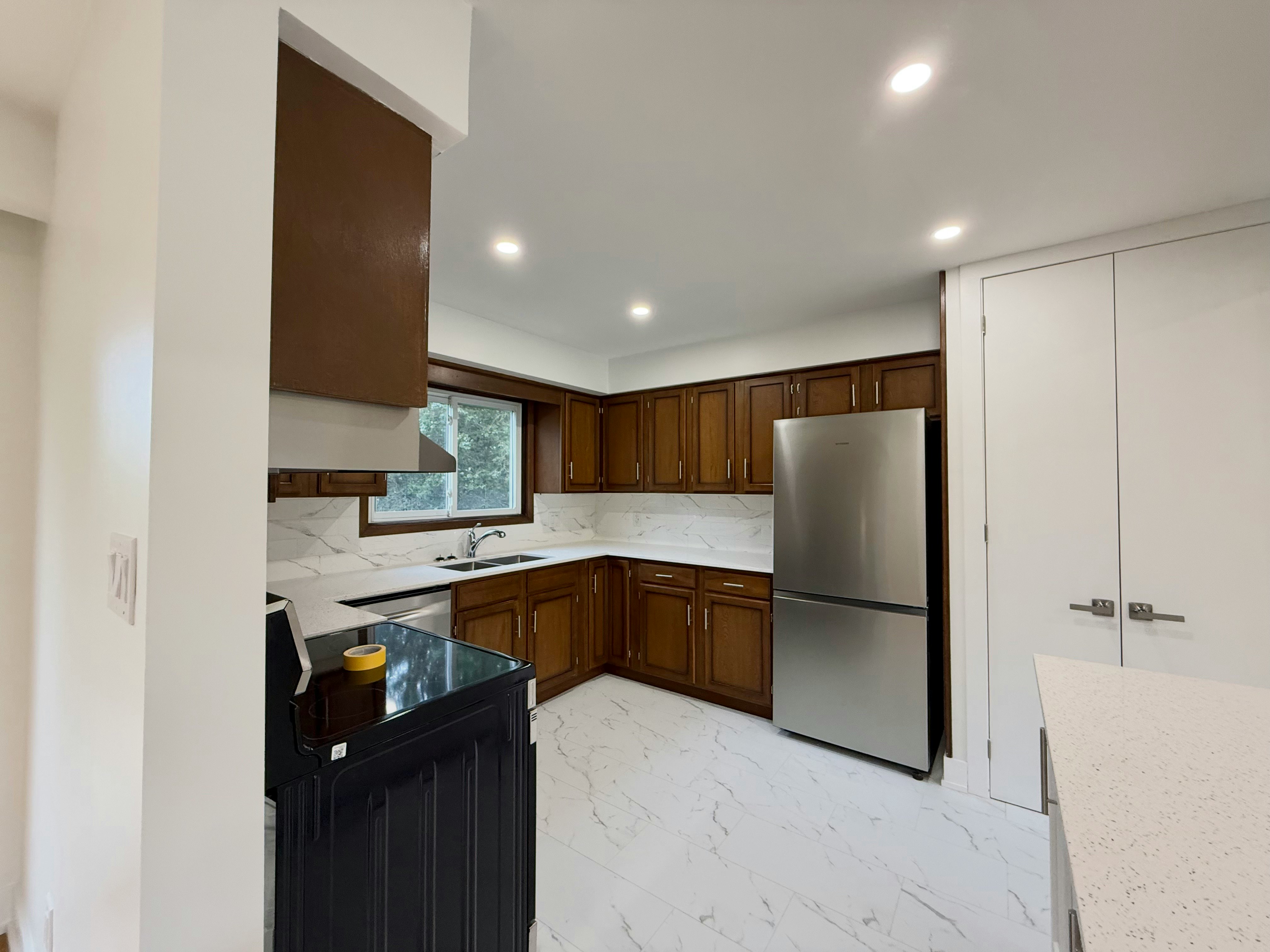 47 Sherwood Forest Trail, Welland, ON, L3C 5X7 - 8