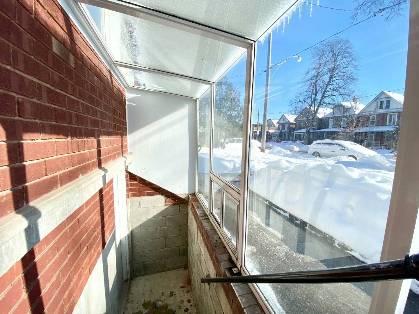 BSMT-38 Humberside Avenue, Toronto, ON, M6P 1J7 - 17