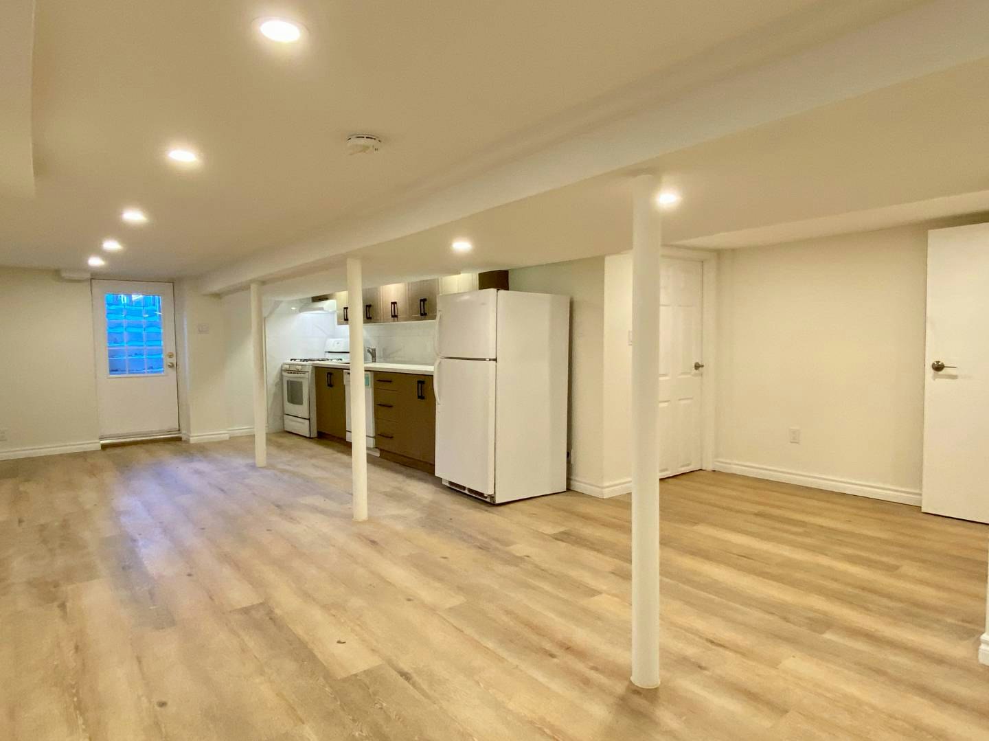 BSMT-38 Humberside Avenue, Toronto, ON, M6P 1J7 - 9