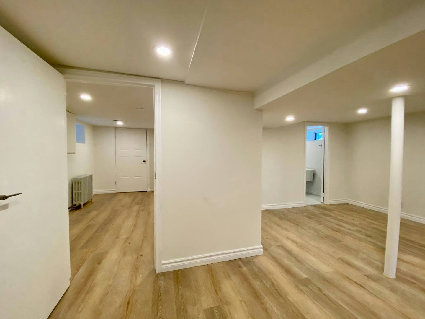 BSMT-38 Humberside Avenue, Toronto, ON, M6P 1J7 - 10