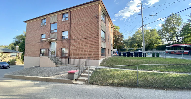 4-127 Scarlett Road, Toronto, ON, M6N 4K6 - 21