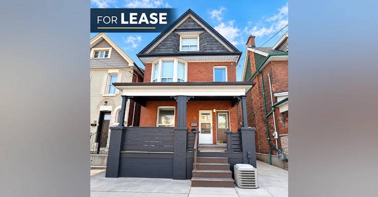 12 Senator Avenue, Hamilton, ON, L8L 1Z4