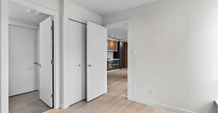 512-189 Keefer Street, Vancouver, BC, V6A 0C8 - 11