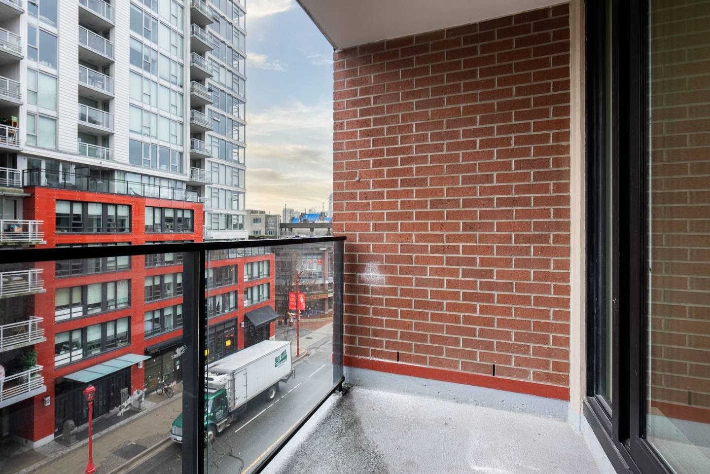 512-189 Keefer Street, Vancouver, BC, V6A 0C8 - 8