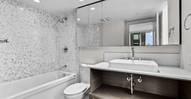 512-189 Keefer Street, Vancouver, BC, V6A 0C8 - 18