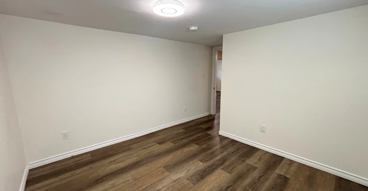 78 1st Street West, Hamilton, ON, L9C 3C4 - 7