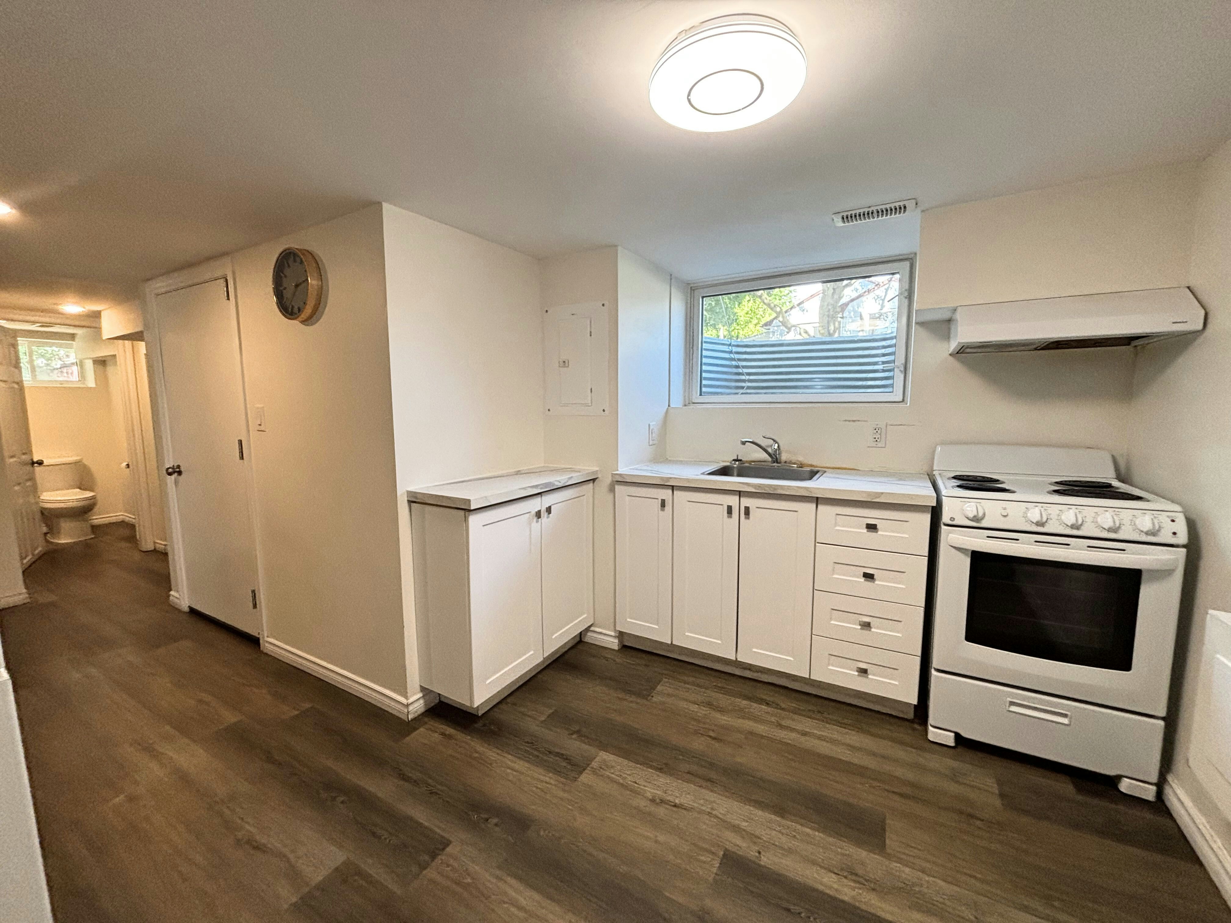 78 1st Street West, Hamilton, ON, L9C 3C4 - 2
