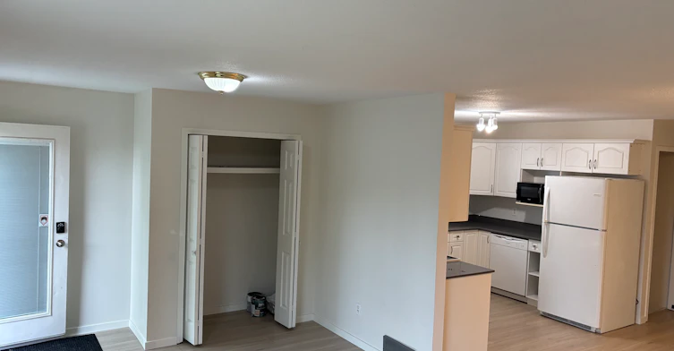11930 80 Street Northwest, Edmonton, AB, T5B 2N7