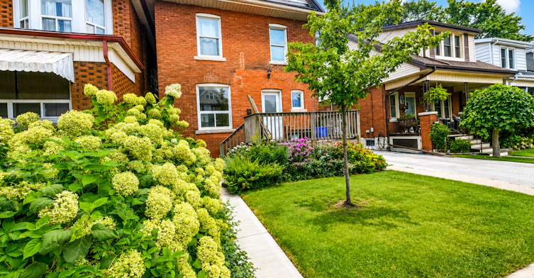 Unit 2-108 Kensington Avenue N, Hamilton, ON, L8L 7N2