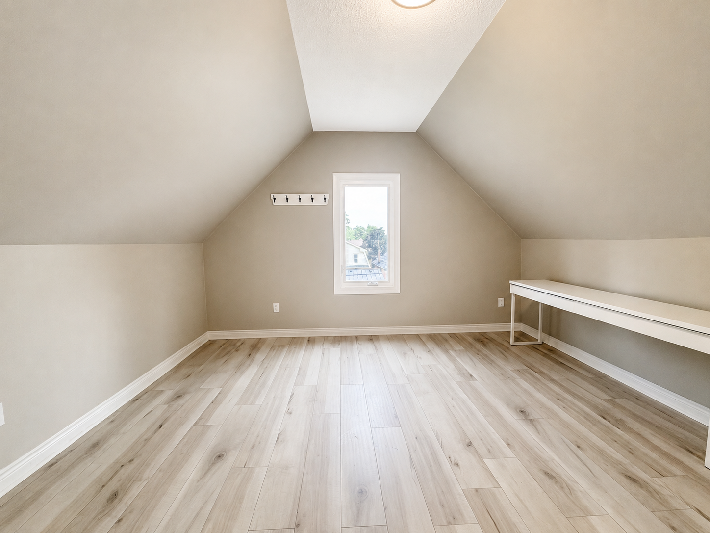 Unit 2-108 Kensington Avenue N, Hamilton, ON, L8L 7N2 - 24
