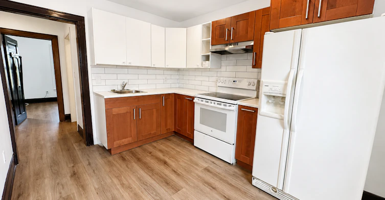Unit 2-108 Kensington Avenue N, Hamilton, ON, L8L 7N2 - 14