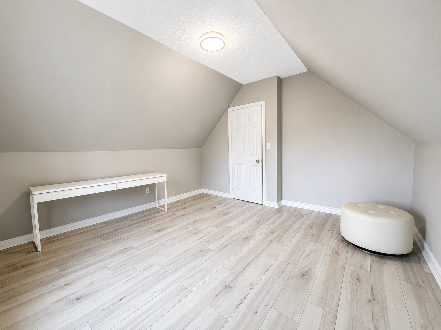 Unit 2-108 Kensington Avenue N, Hamilton, ON, L8L 7N2 - 23
