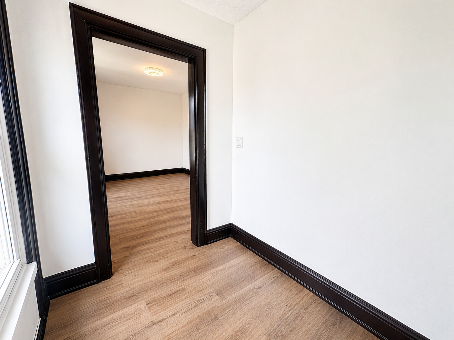 Unit 2-108 Kensington Avenue N, Hamilton, ON, L8L 7N2 - 9
