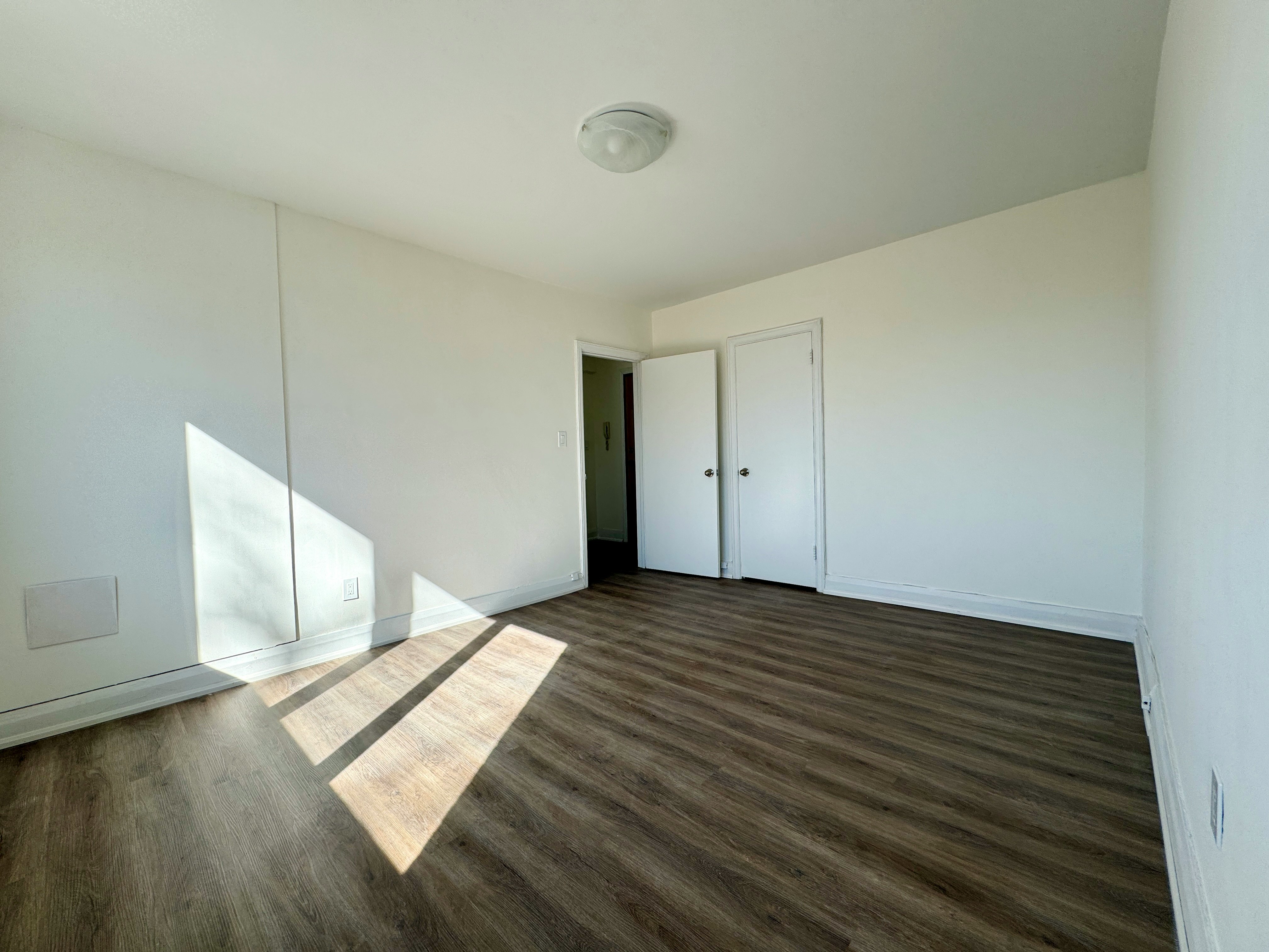 U302-36 Wood Glen Road, Toronto, ON, M1N 2V9 - 11