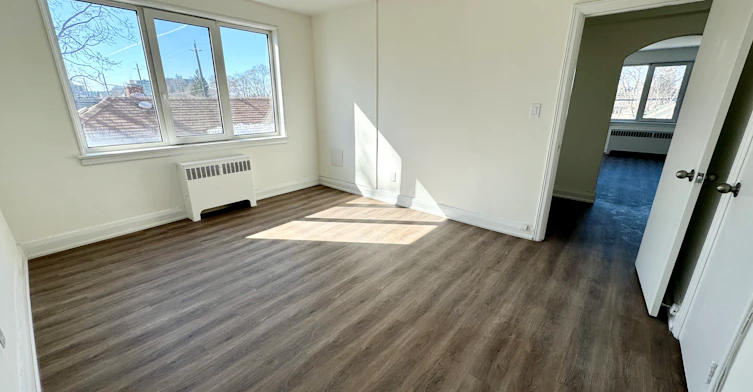 U302-36 Wood Glen Road, Toronto, ON, M1N 2V9 - 10