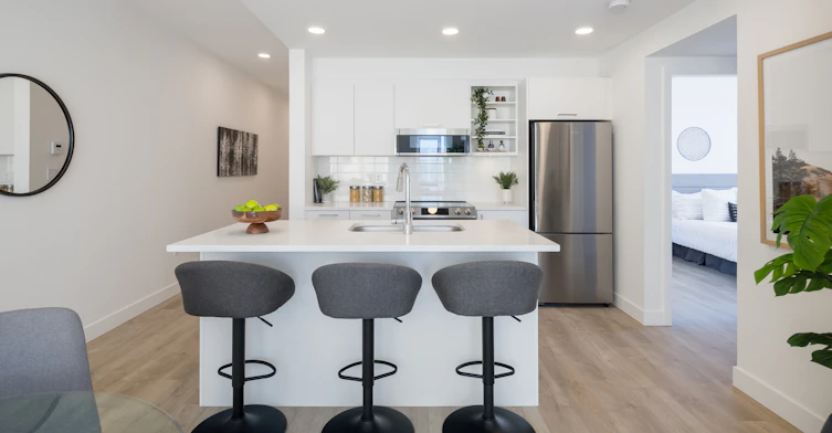 153 East 4th Street, North Vancouver, BC, V7L 1H5 - 9