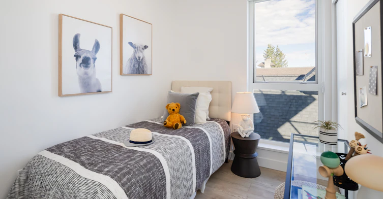 153 East 4th Street, North Vancouver, BC, V7L 1H5 - 15
