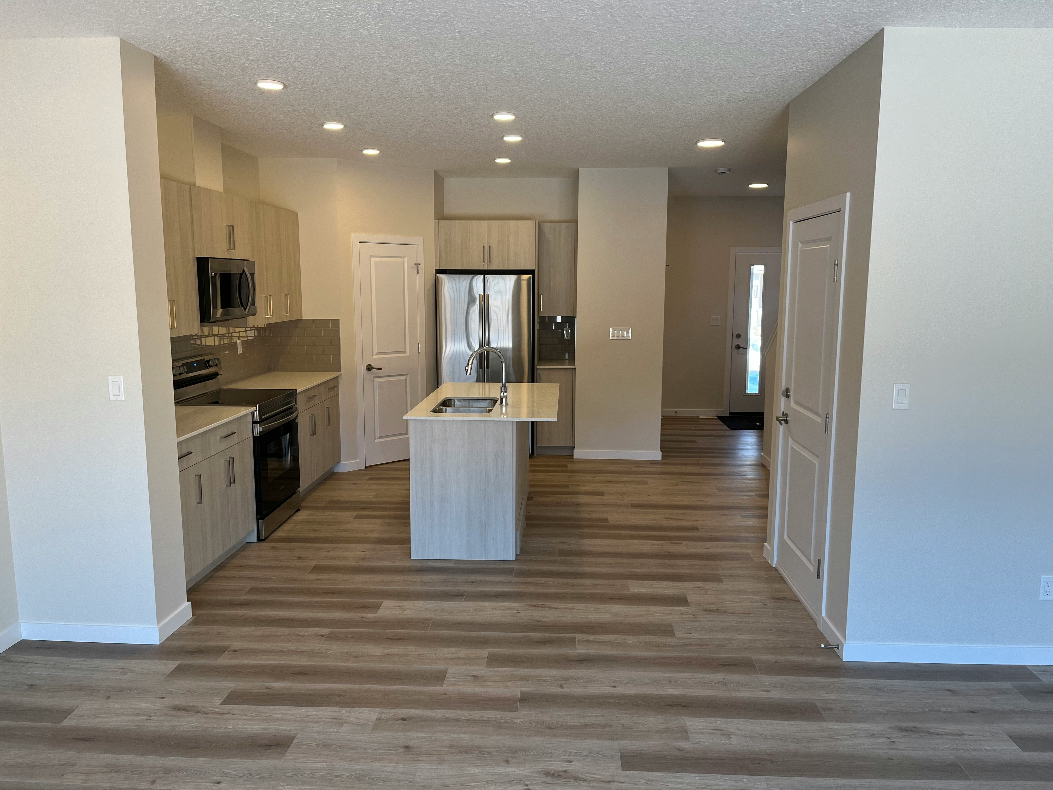 2205 Muckleplum Crescent Southwest, Edmonton, AB, T6X 3G8 - 2