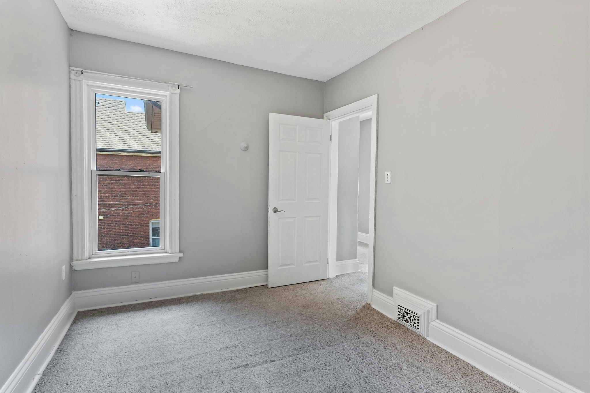 40 Ashley Street, Hamilton, ON, L8L 5S6 - 11