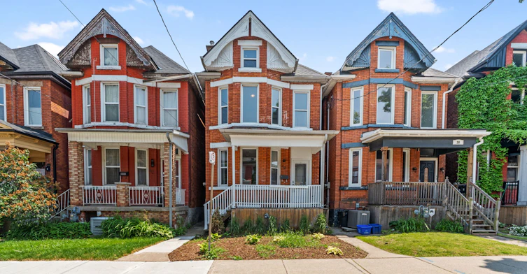 40 Ashley Street, Hamilton, ON, L8L 5S6