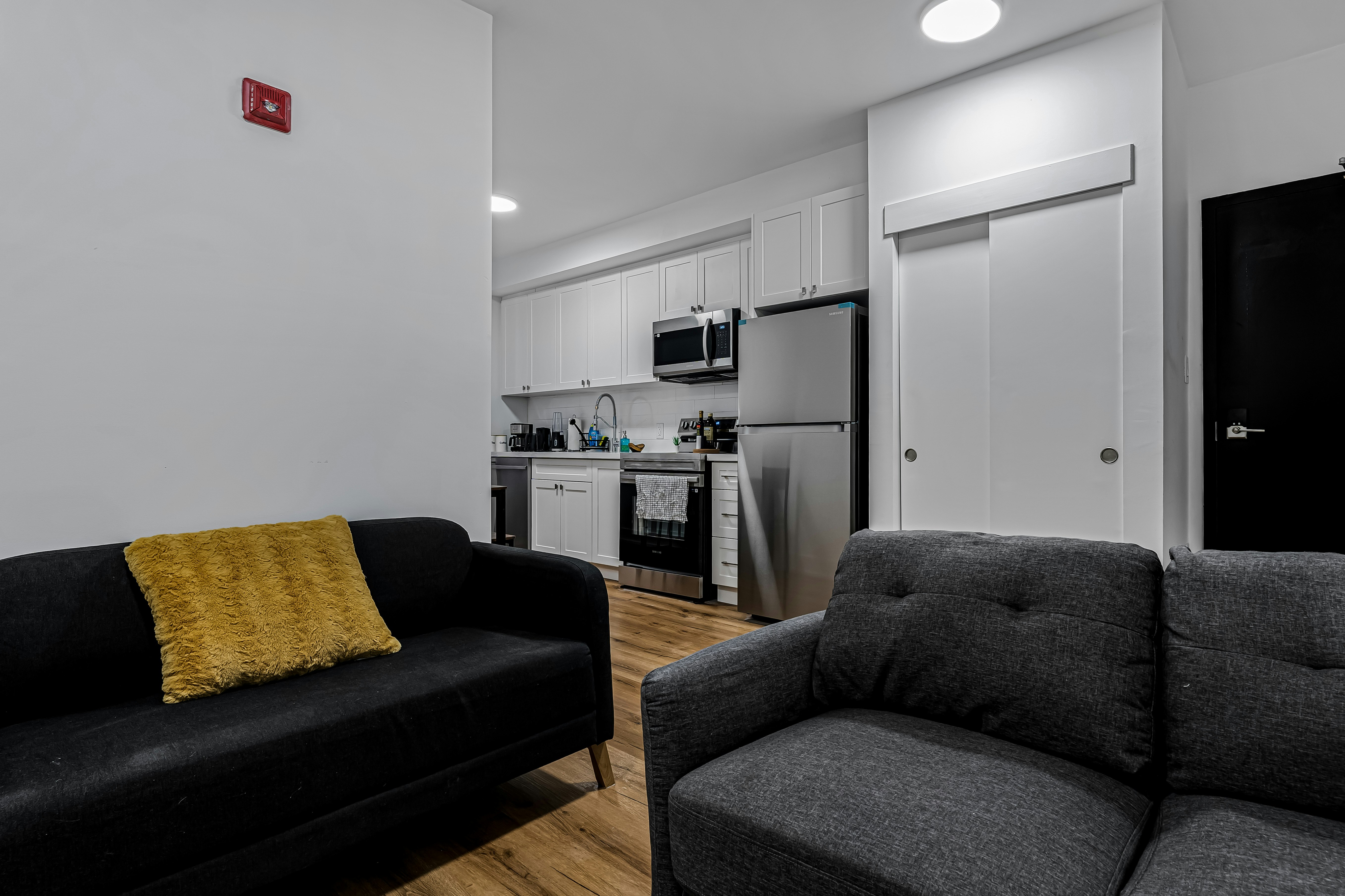 2-610 King Street E, Hamilton, ON, L8N 1E2 - 3