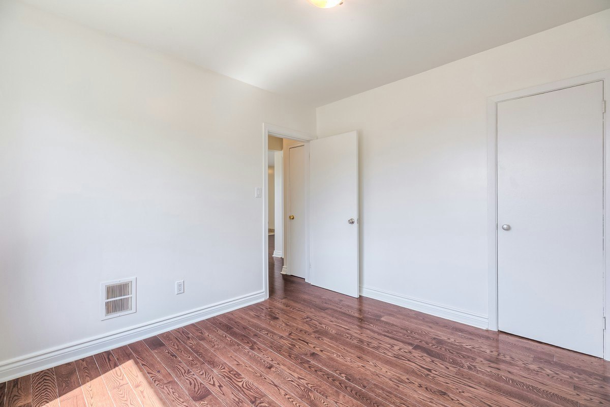 204-111 Craydon Road, Whitby, ON, L1N 2B5 - 9