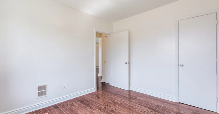 204-111 Craydon Road, Whitby, ON, L1N 2B5 - 9