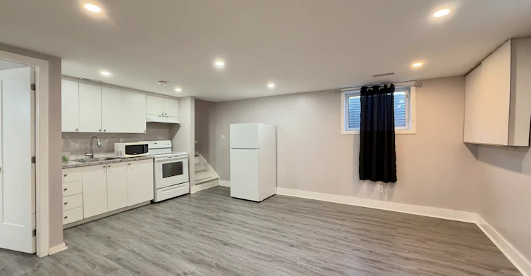 95 Leaside Drive, Welland, ON, L3C 6B3 - 4