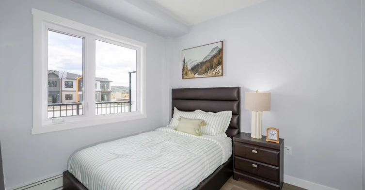 U1106-348 Greystone Boulevard, Cochrane, AB, T4C 2B8 - 7