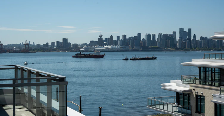 703-777 Harbour Way, North Vancouver, BC, V7P 0G2 - 15