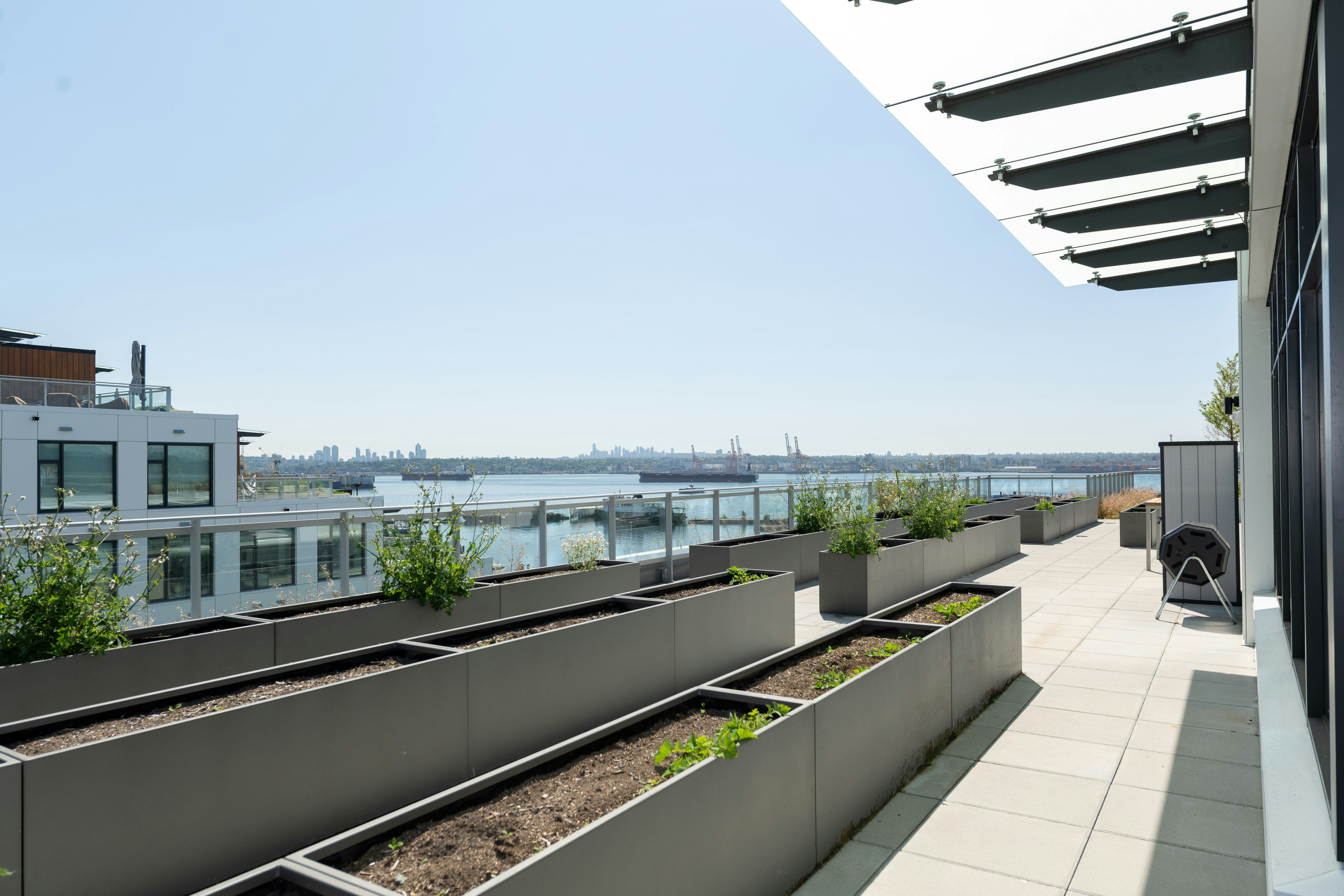 703-777 Harbour Way, North Vancouver, BC, V7P 0G2 - 37