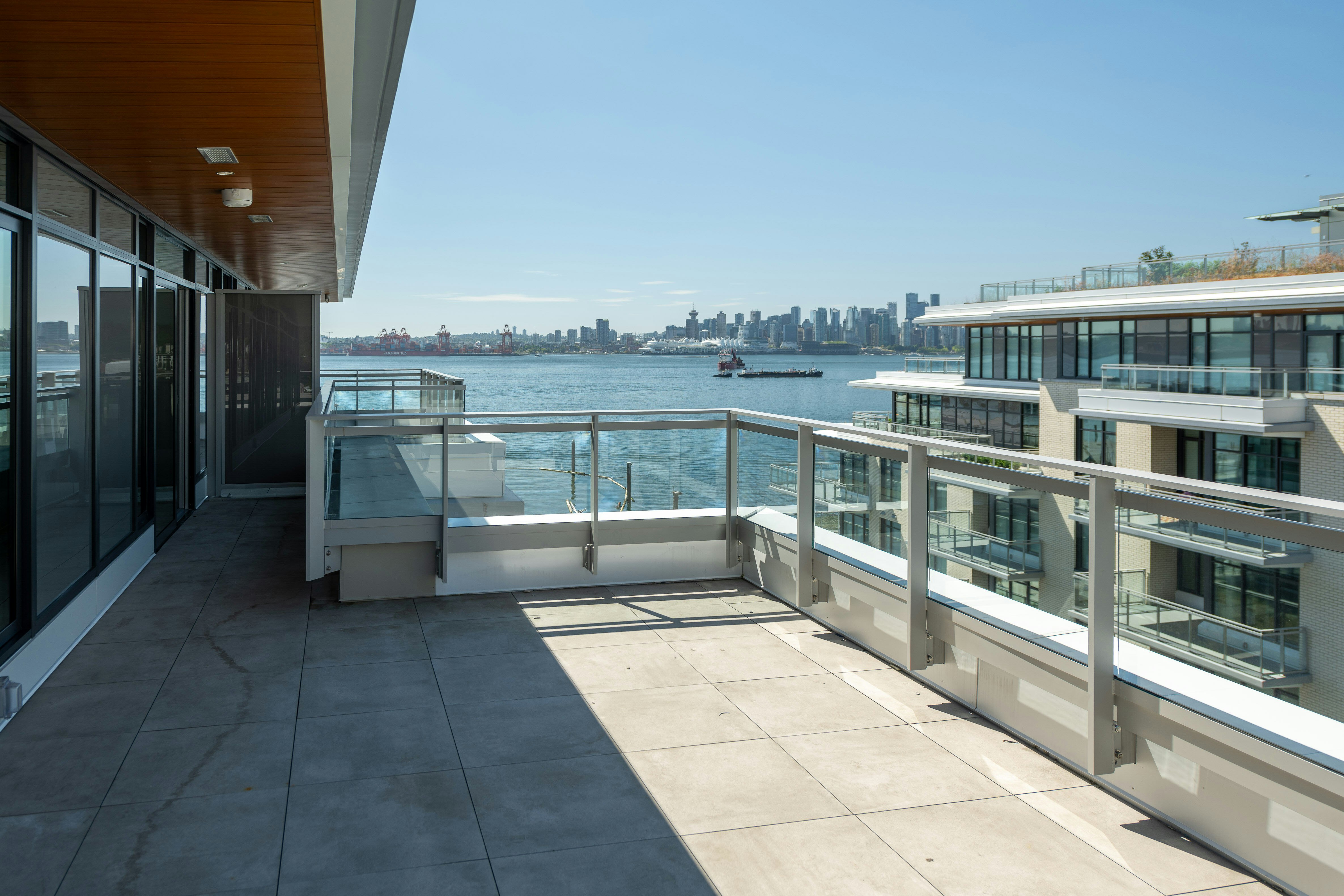 703-777 Harbour Way, North Vancouver, BC, V7P 0G2 - 10