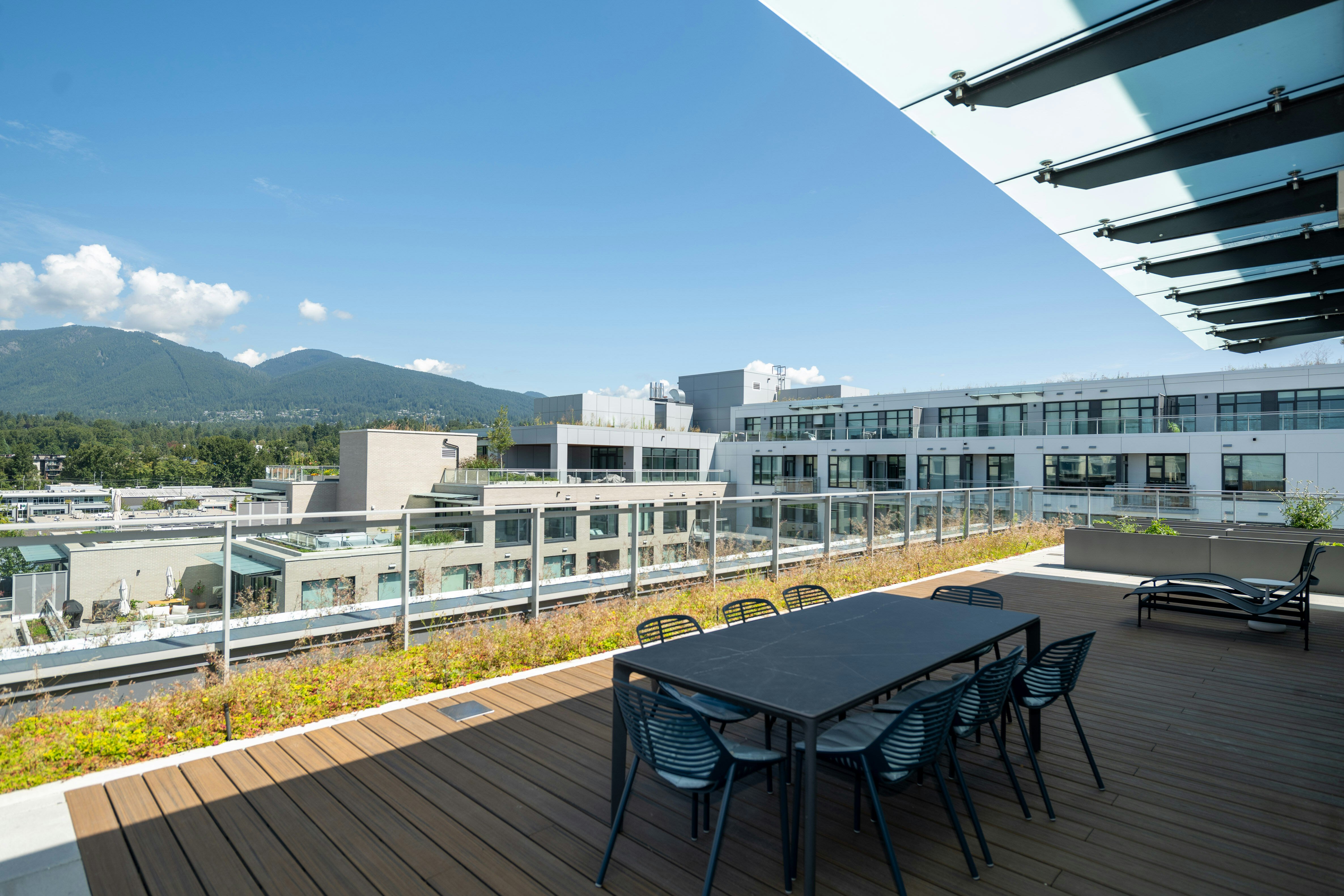 703-777 Harbour Way, North Vancouver, BC, V7P 0G2 - 35