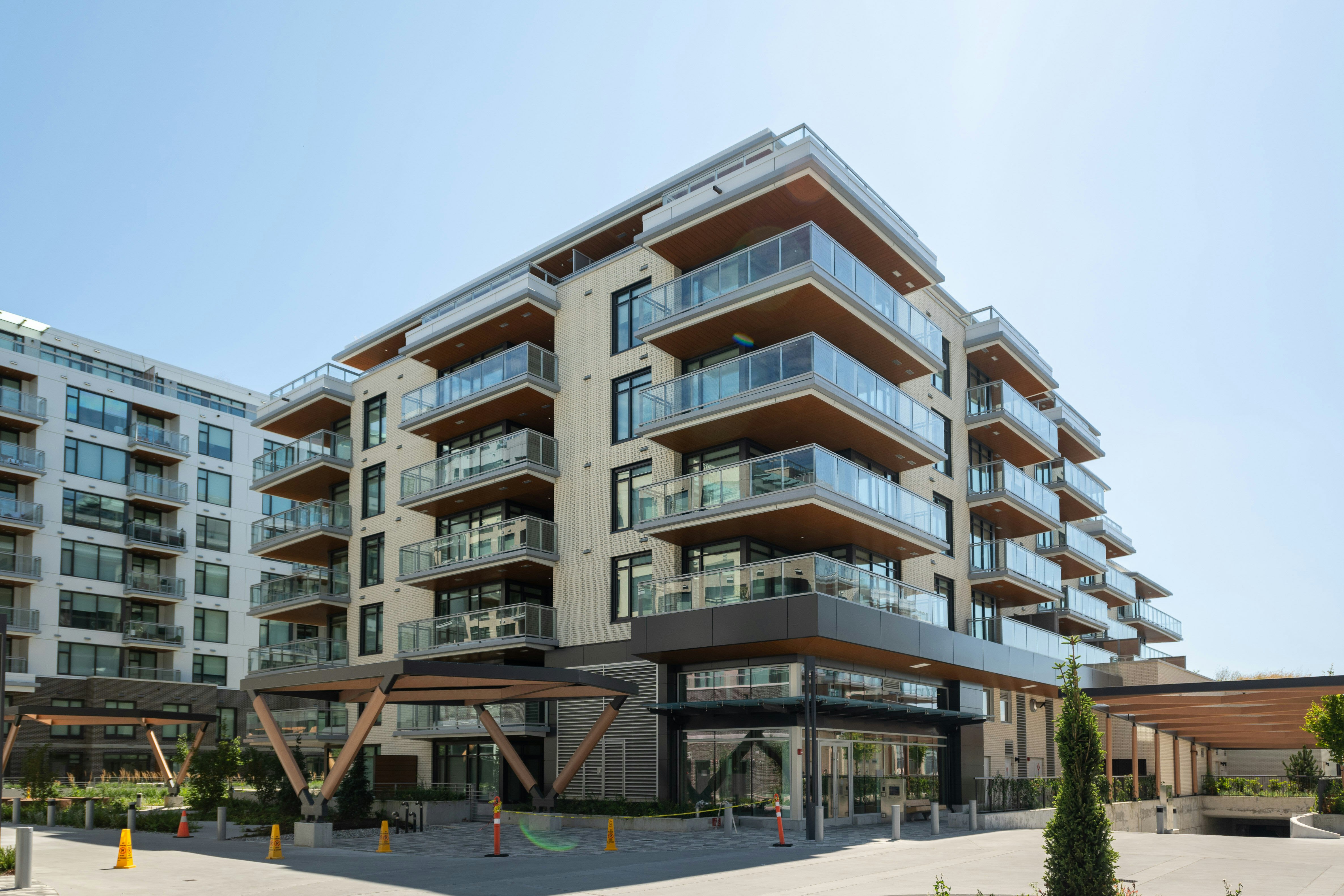 703-777 Harbour Way, North Vancouver, BC, V7P 0G2