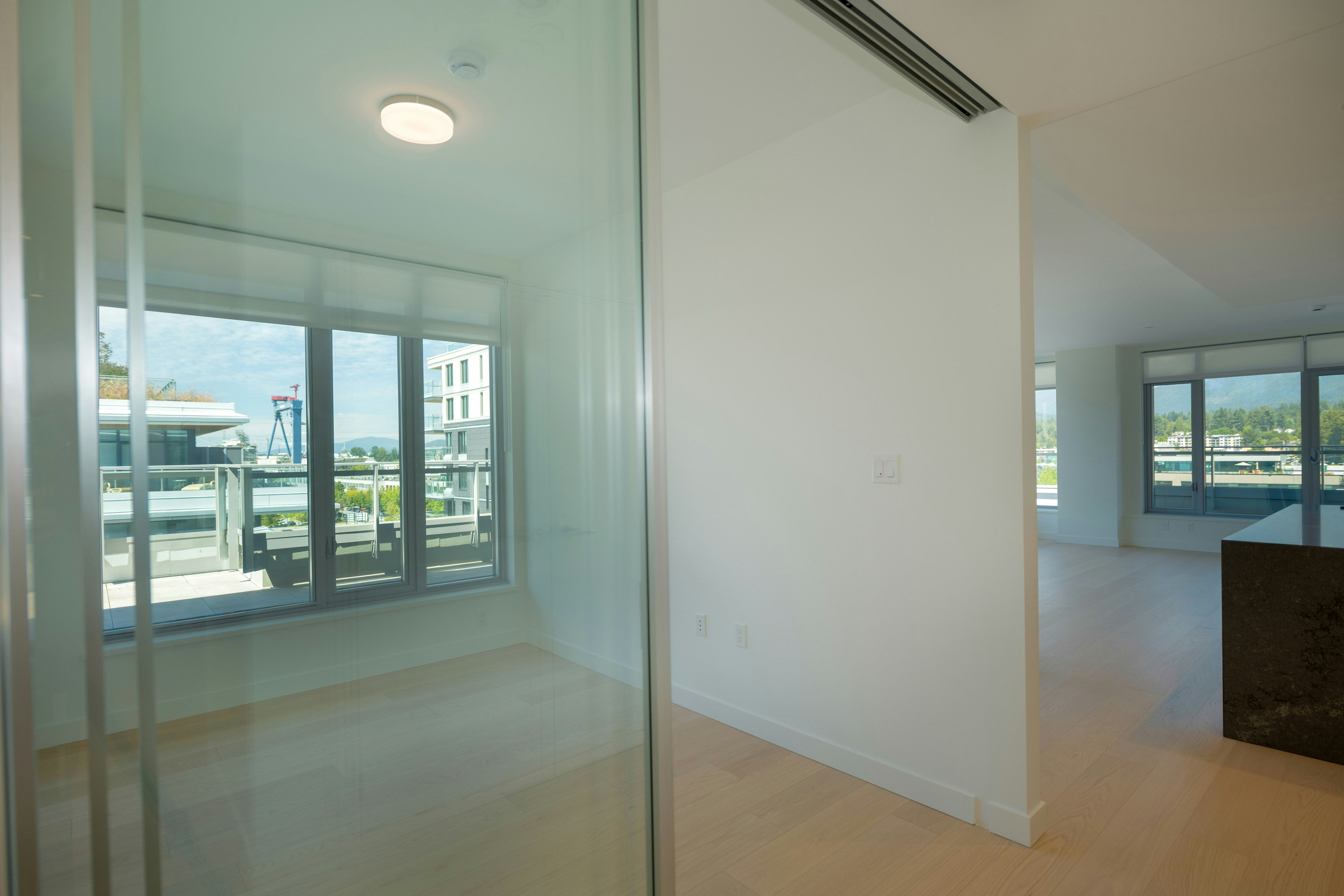703-777 Harbour Way, North Vancouver, BC, V7P 0G2 - 29