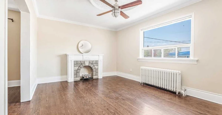 Upper-634 Vaughan Road, Toronto, ON, M6E 2Y3