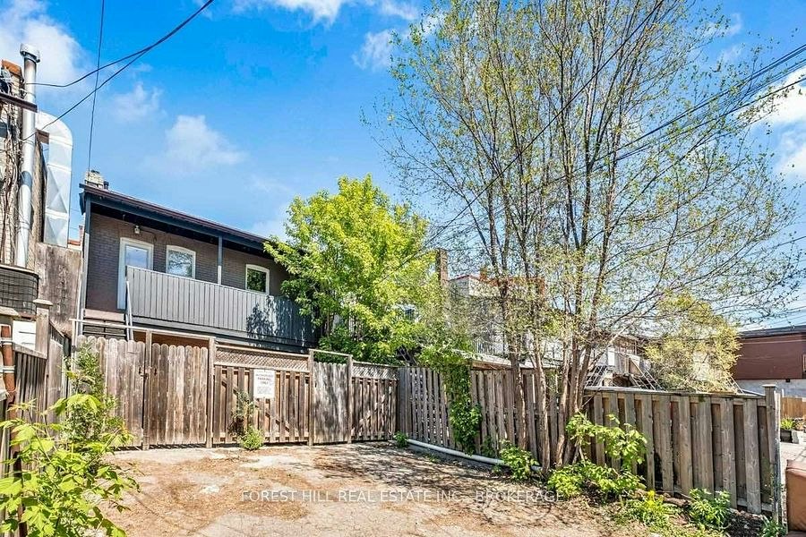 Upper-634 Vaughan Road, Toronto, ON, M6E 2Y3 - 10