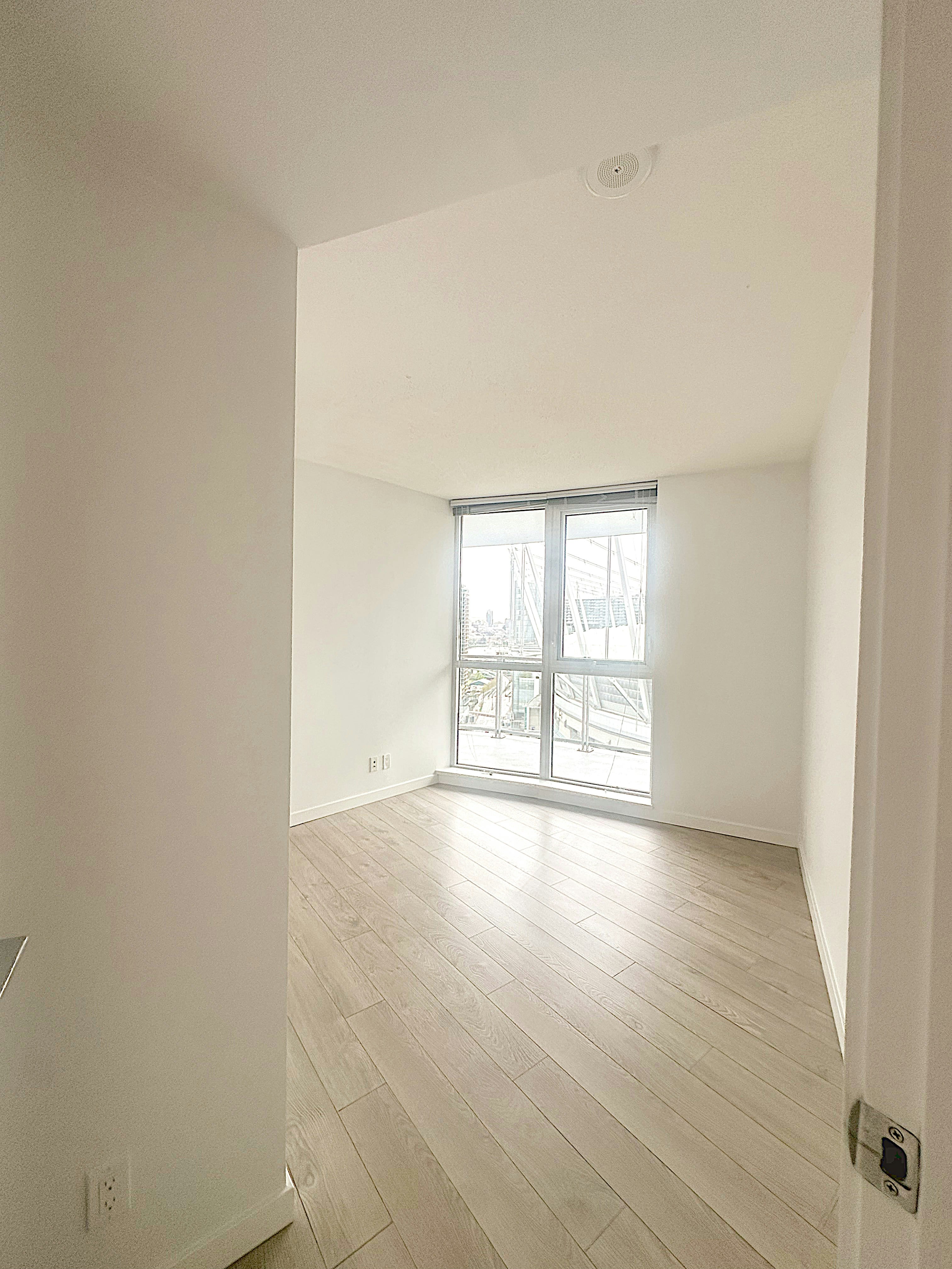 1907-685 Pacific Boulevard, Vancouver, BC, V6B 0R4 - 10