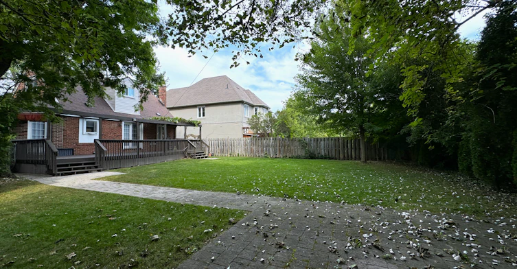 5 Lanbrooke Avenue, Toronto, ON, M2R 2C5 - 11