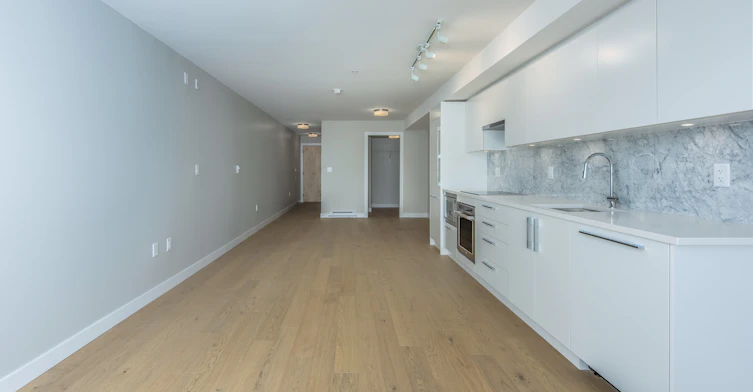 205-2508 Fraser Street, Vancouver, BC, V5T 3V4 - 10