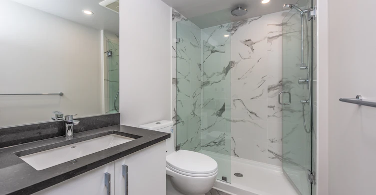 205-2508 Fraser Street, Vancouver, BC, V5T 3V4 - 12