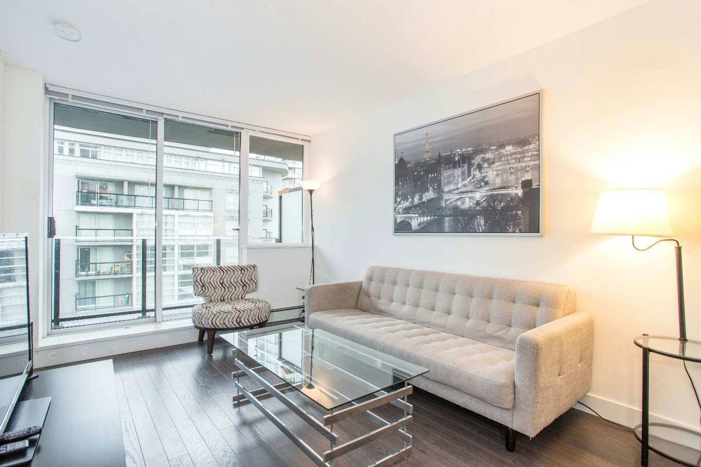 907-1325 Rolston Street, Vancouver, BC, V6B 0M2 - 3