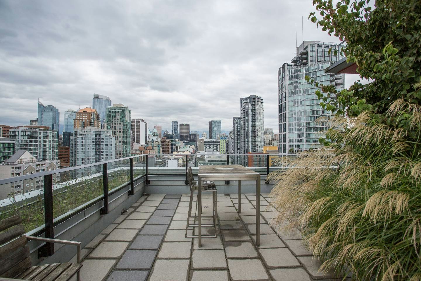 907-1325 Rolston Street, Vancouver, BC, V6B 0M2 - 16