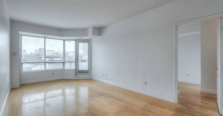 U307-77 Mcmurrich Street, Toronto, ON, M5R 3V3 - 2