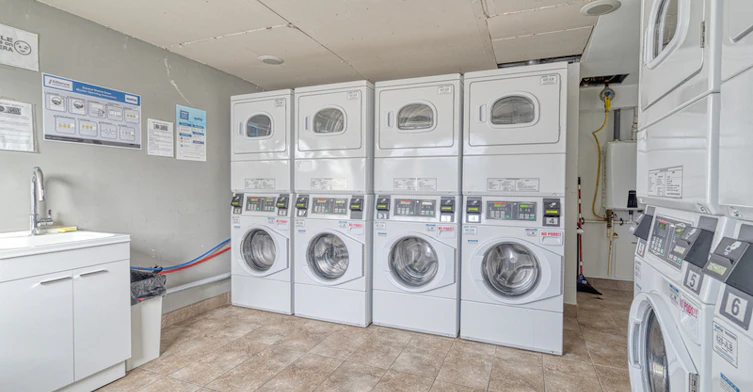 220 Cannon Street E, Hamilton, ON, L8L 2B1 - 10