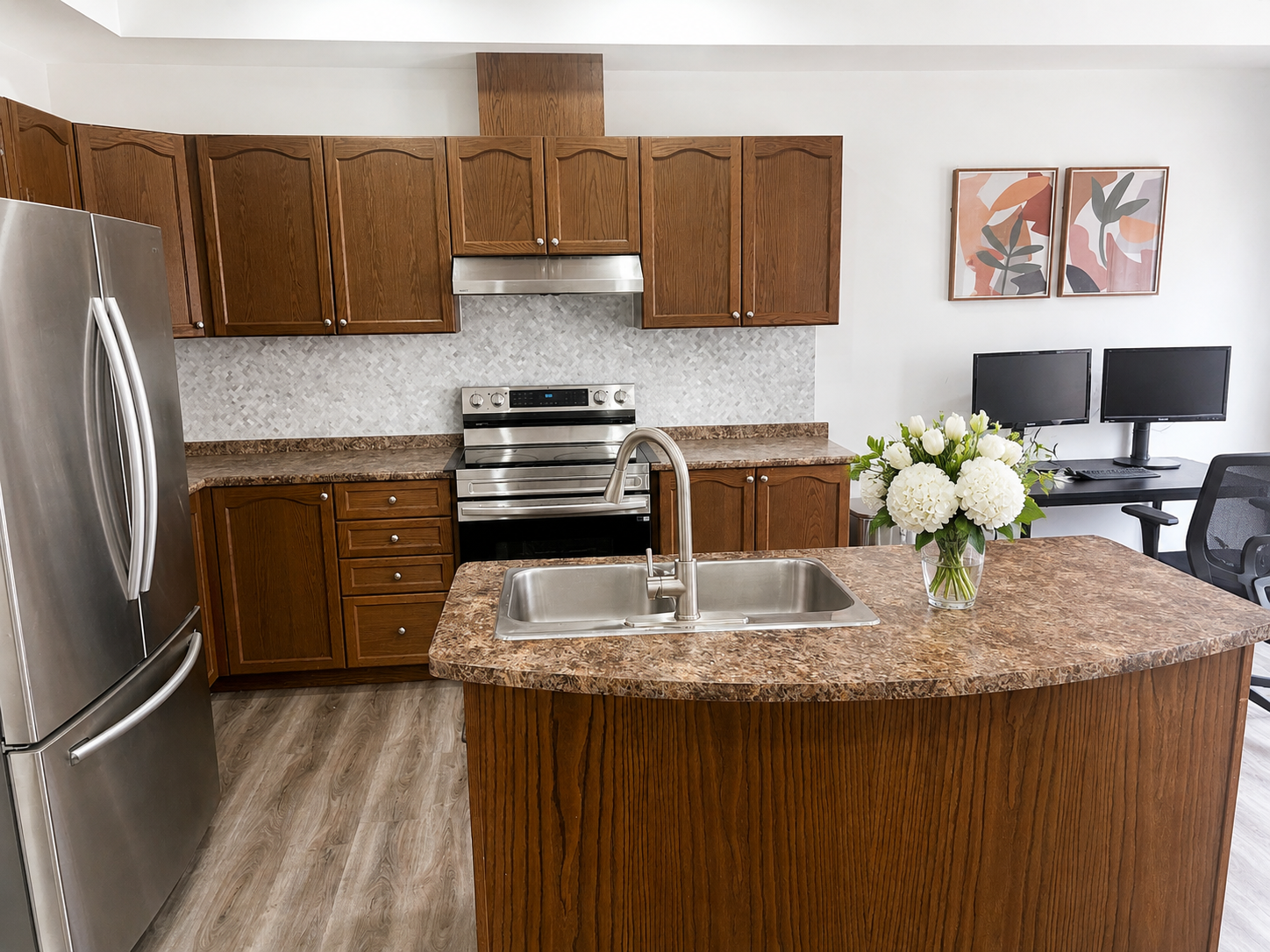 142 Palacebeach Trail, Hamilton, ON, L8E 0C3 - 3
