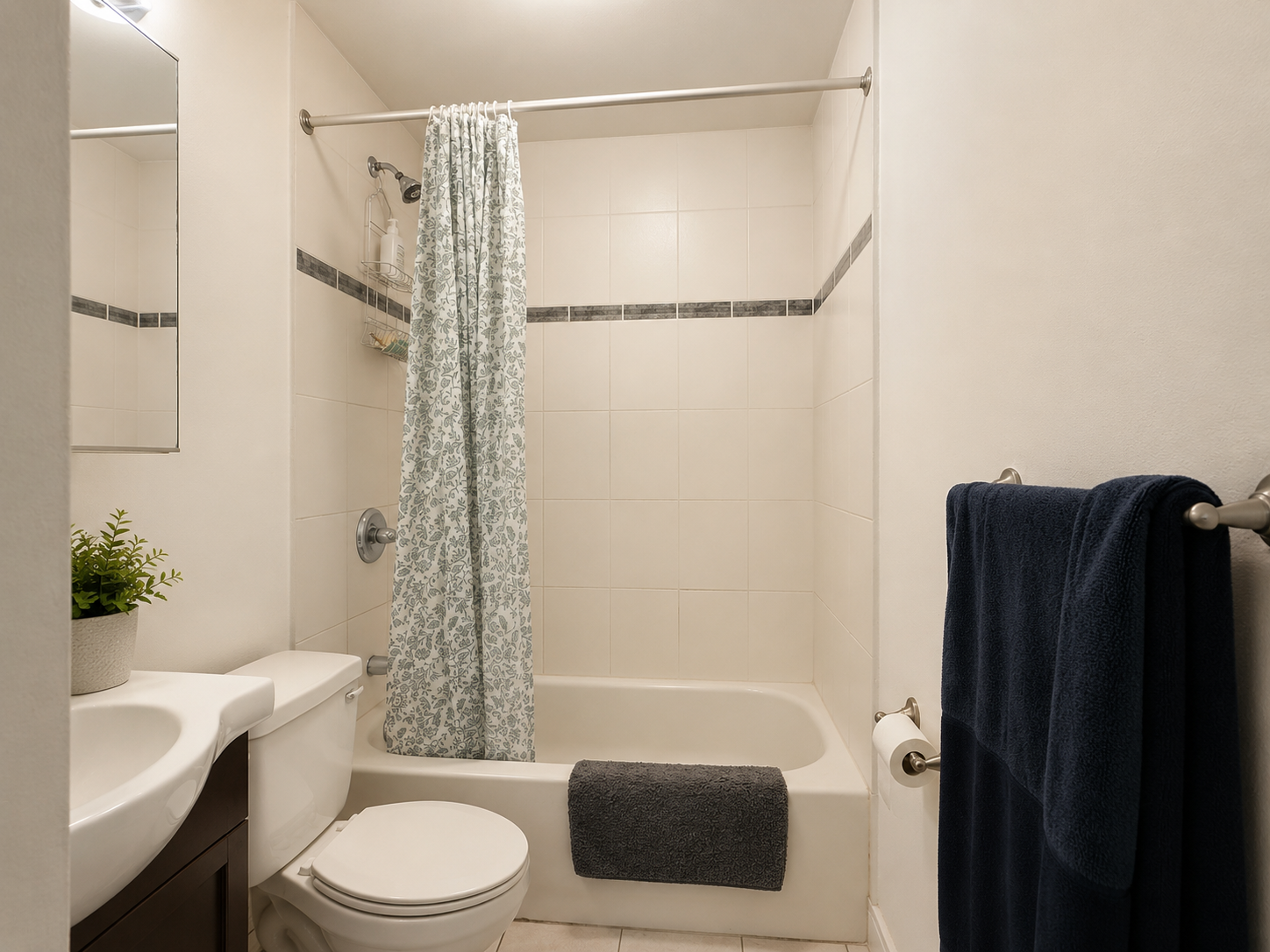 181 Gerrard Street East, Toronto, ON, M5A 2E5 - 9