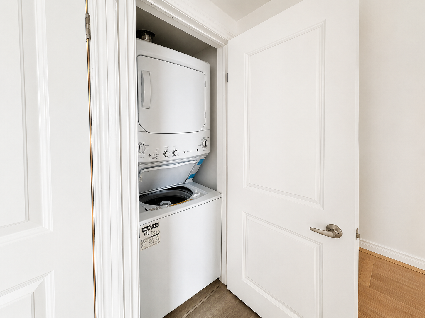 16 West Avenue South, Hamilton, ON, L8N 2S1 - 6