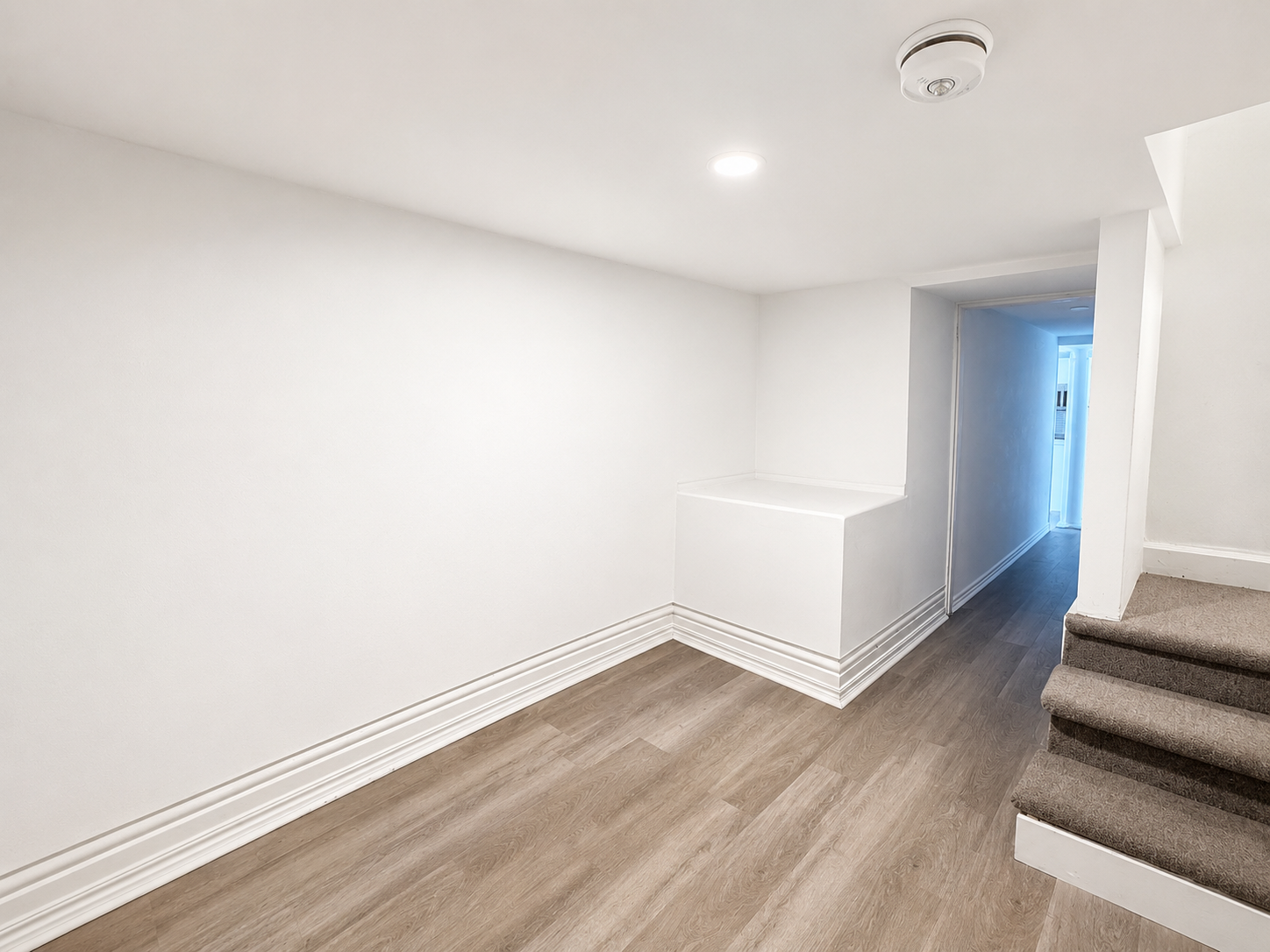 16 West Avenue South, Hamilton, ON, L8N 2S1 - 3