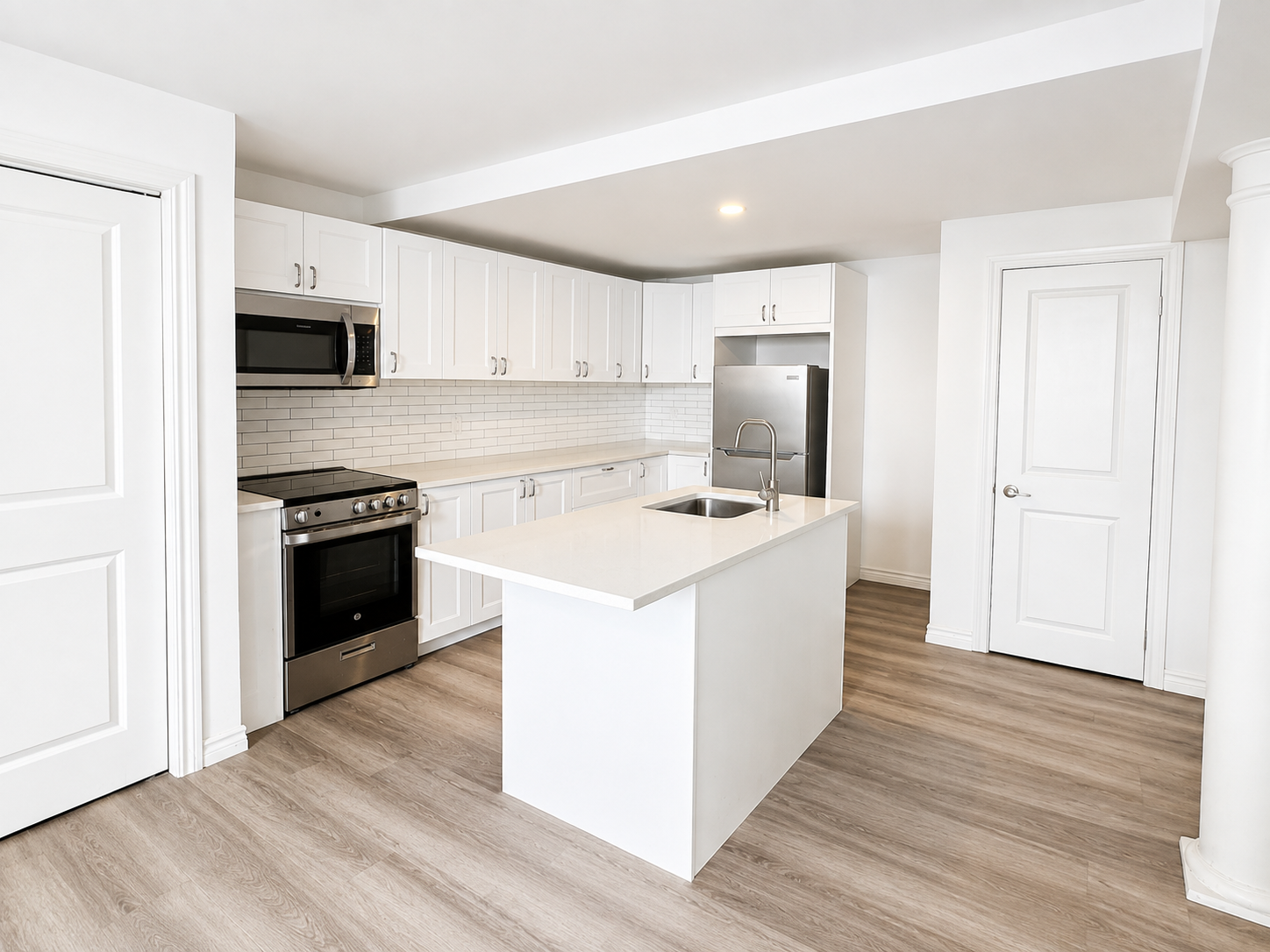 16 West Avenue South, Hamilton, ON, L8N 2S1 - 8